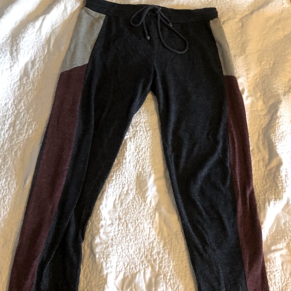 FOXES colorblock sweatpants - Picture 2 of 4